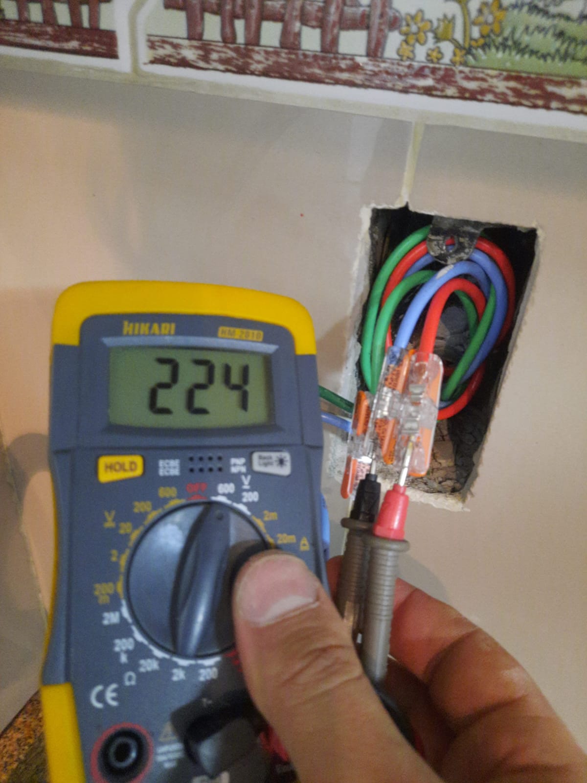 Instalação de fiação para torneira elétrica em Caxias do Sul
